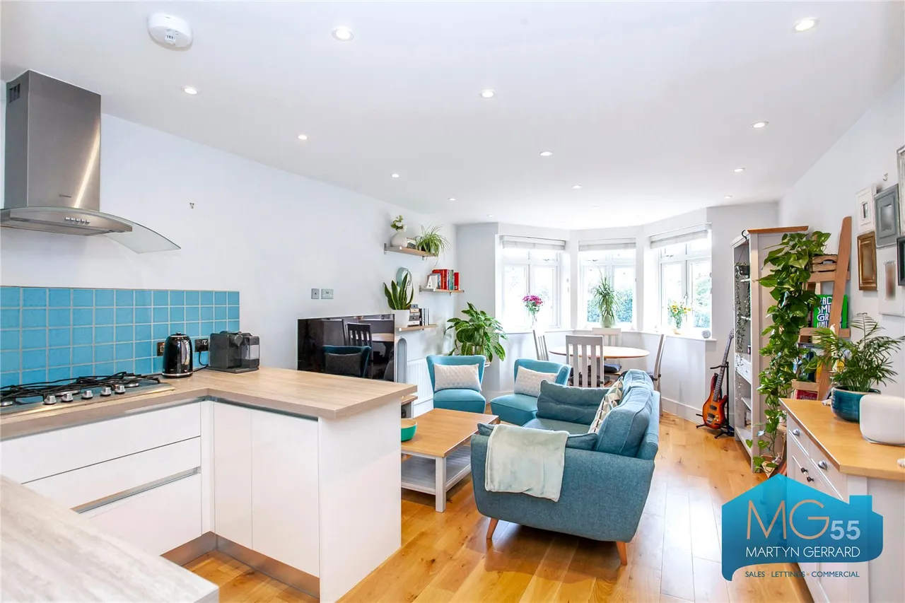 Alexandra Grove, North Finchley, N12, photo 6