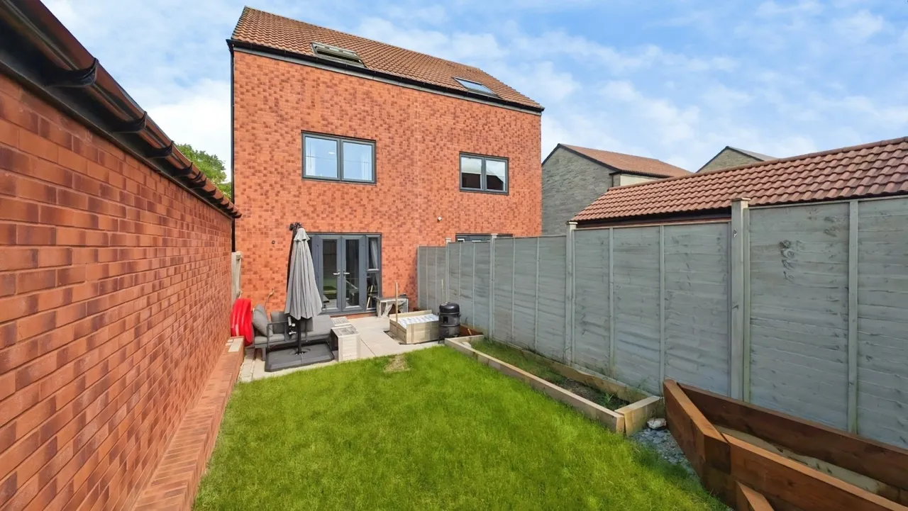 Taylor Crescent, Yate, BS37, photo 18
