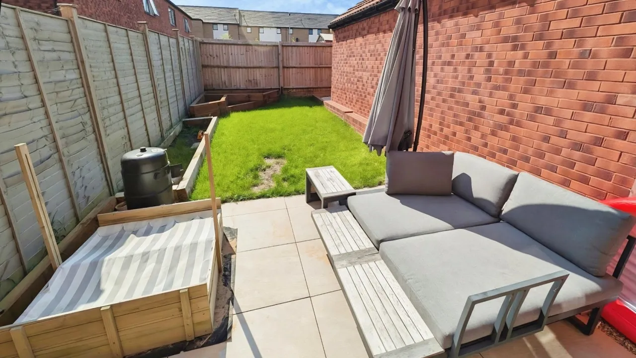 Taylor Crescent, Yate, BS37, photo 19