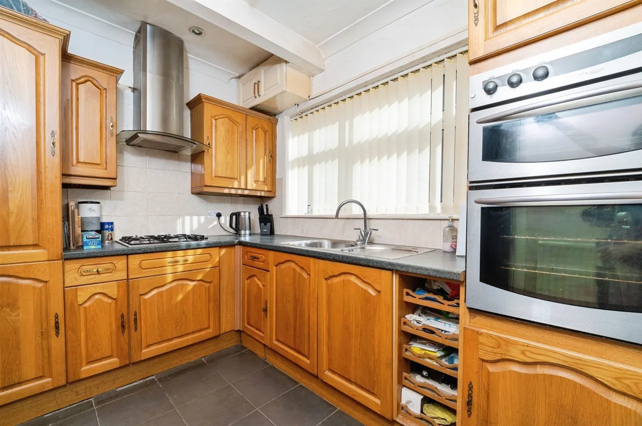 Scotter Road, SCUNTHORPE, photo 2