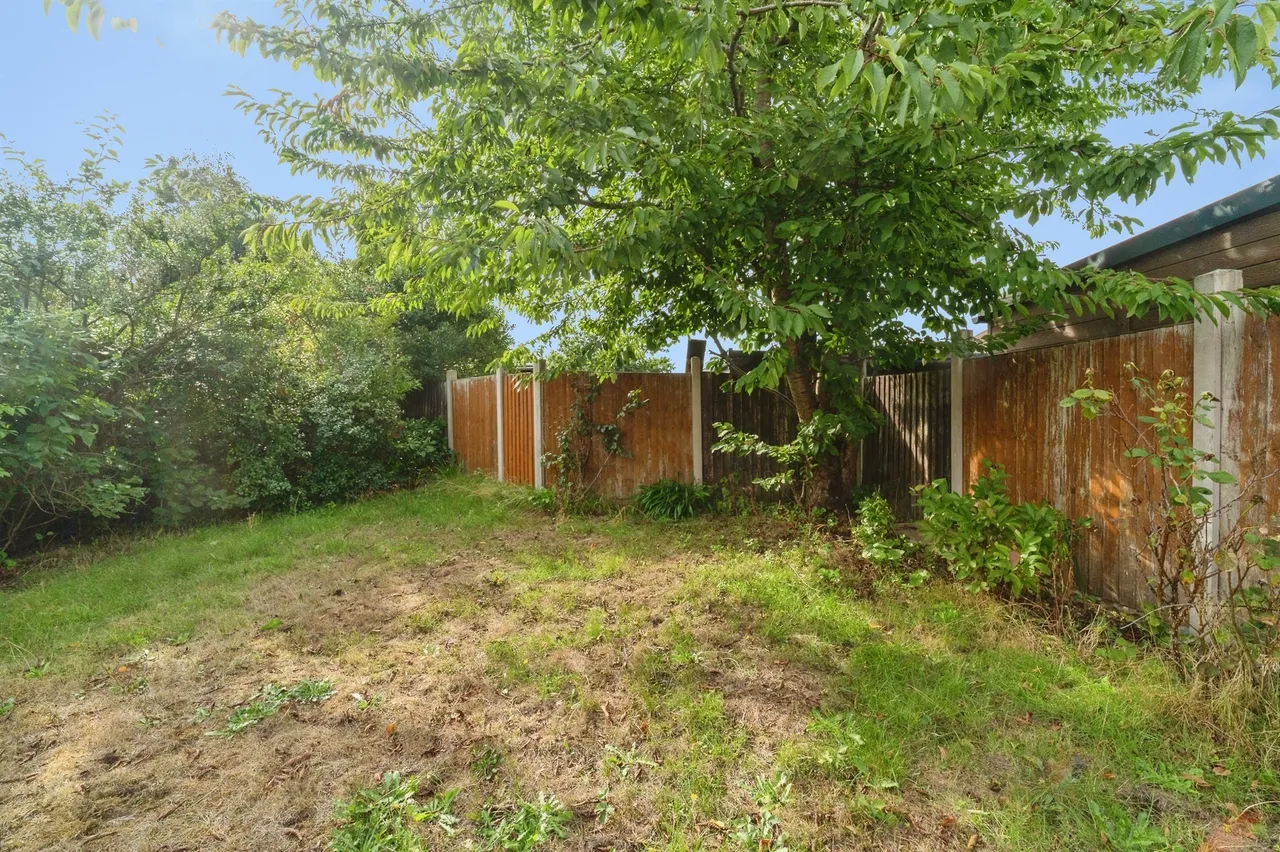 Scotter Road, SCUNTHORPE, photo 11