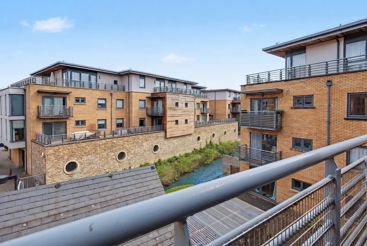 Empress Court, Woodins Way, photo 11