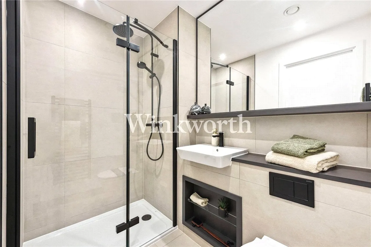 St. Ann's Road, London, N15, photo 23