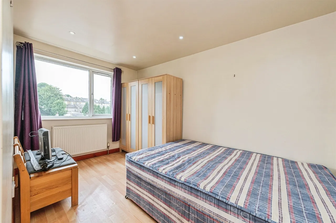 Brooke Street, Rastrick, Brighouse, photo 12
