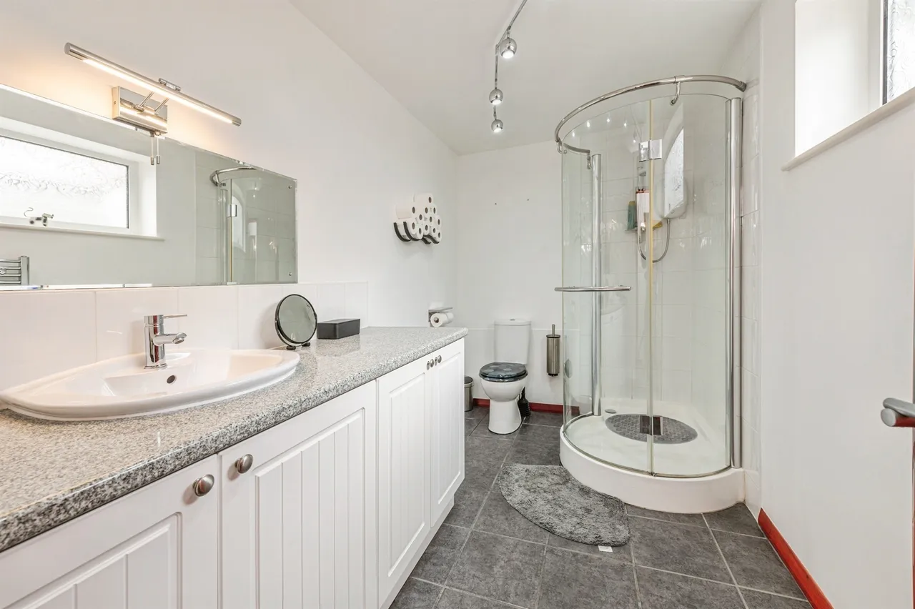 Brooke Street, Rastrick, Brighouse, photo 10