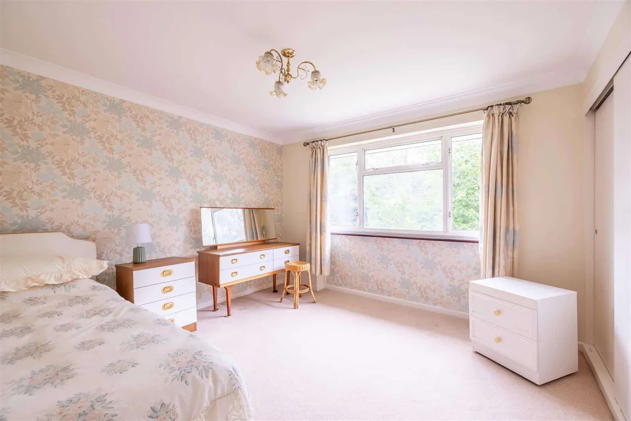 Knights Close, Windsor, SL4 5QR, photo 13