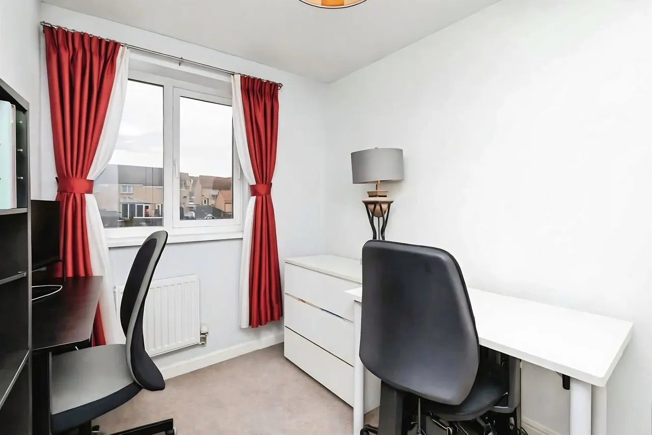 Seaton Crescent, Knottingley, photo 8