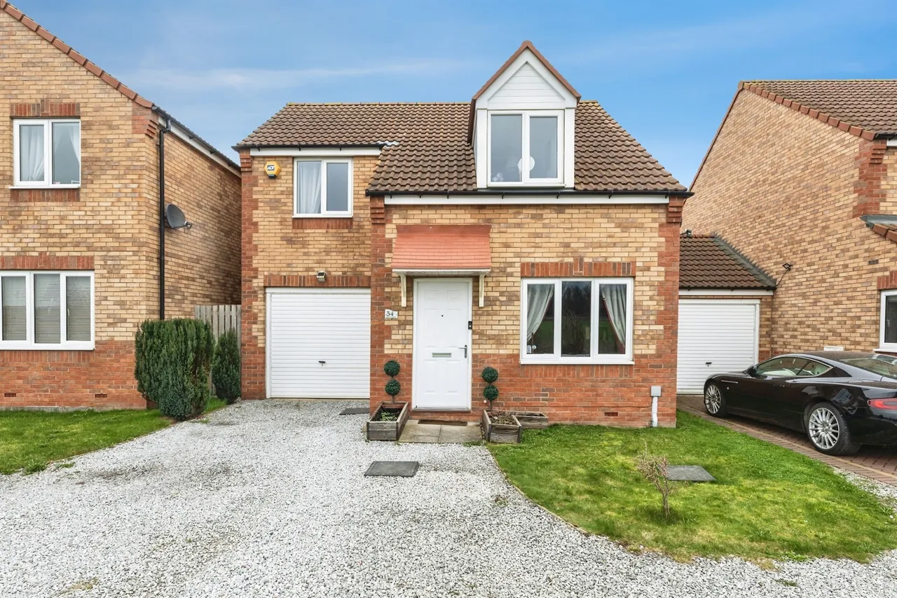 3 bed house for sale — Seaton Crescent, Knottingley