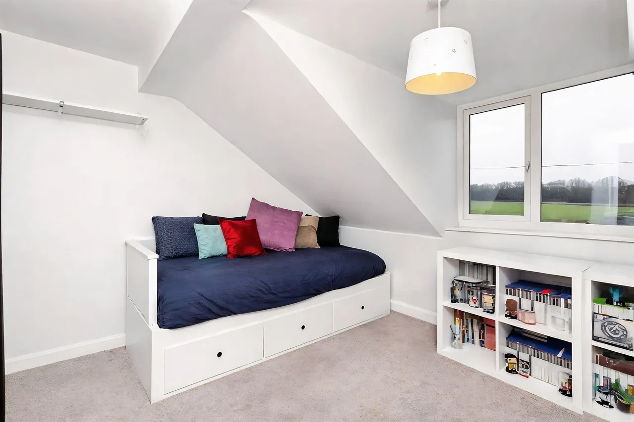 Seaton Crescent, Knottingley, photo 11