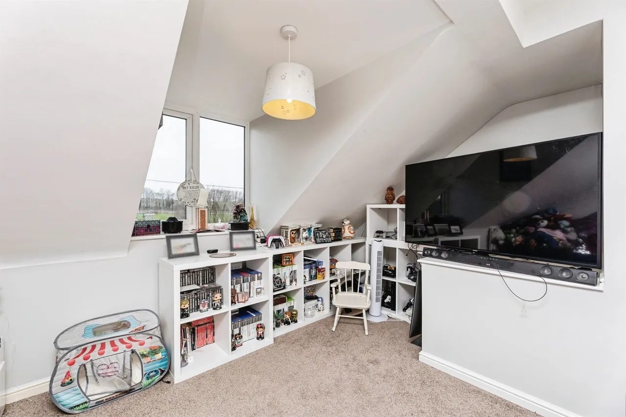 Seaton Crescent, Knottingley, photo 10