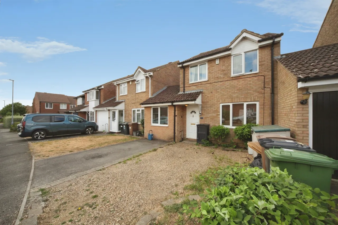 Claverley Green, Luton, LU2, photo 11
