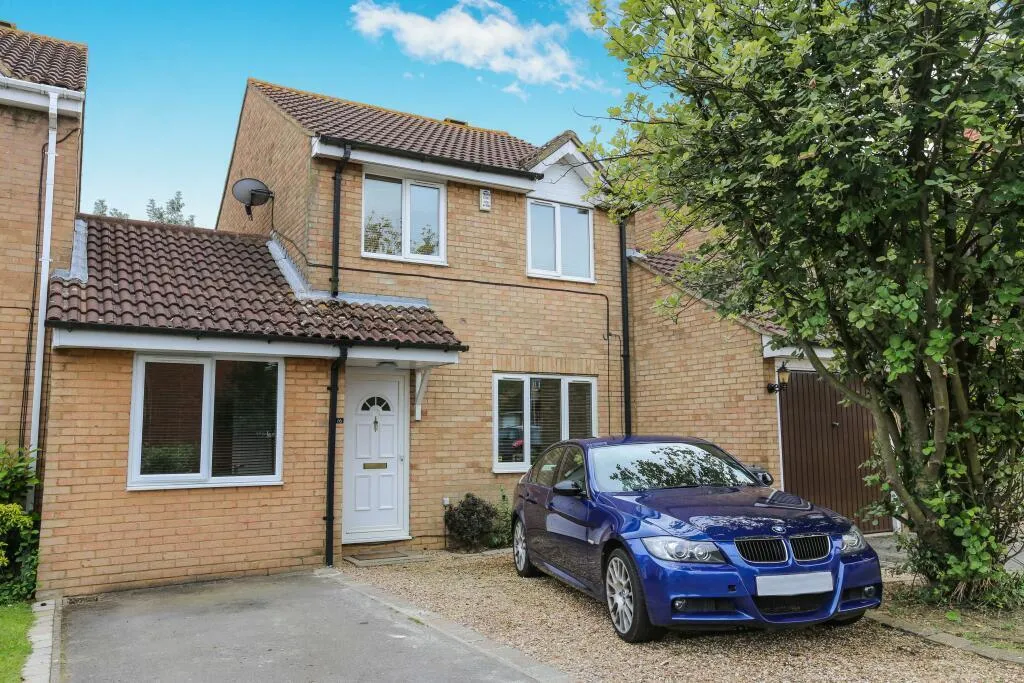 4 bed house for sale, Claverley Green, Luton, LU2