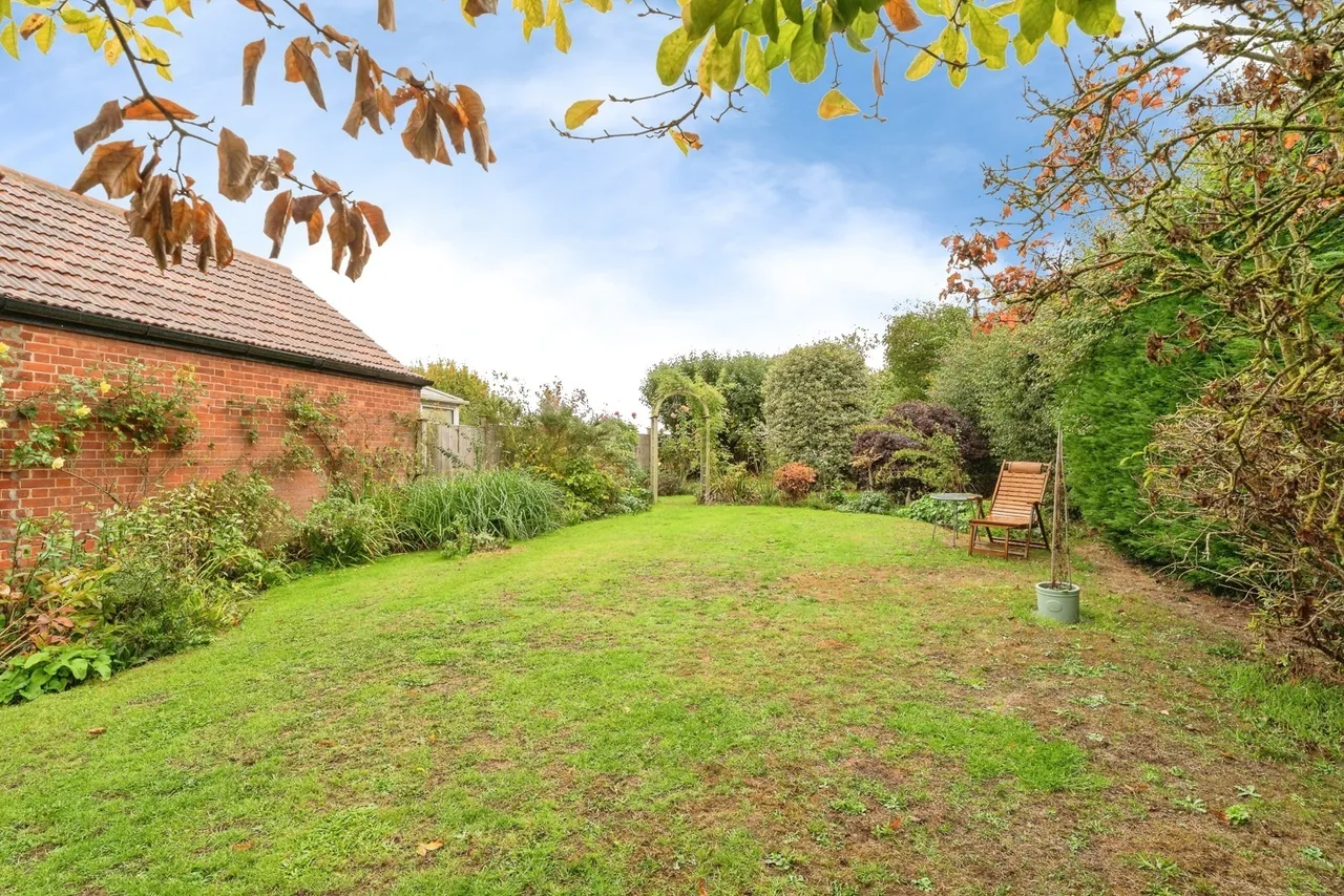 Bale Road, Sharrington, NR24, photo 25