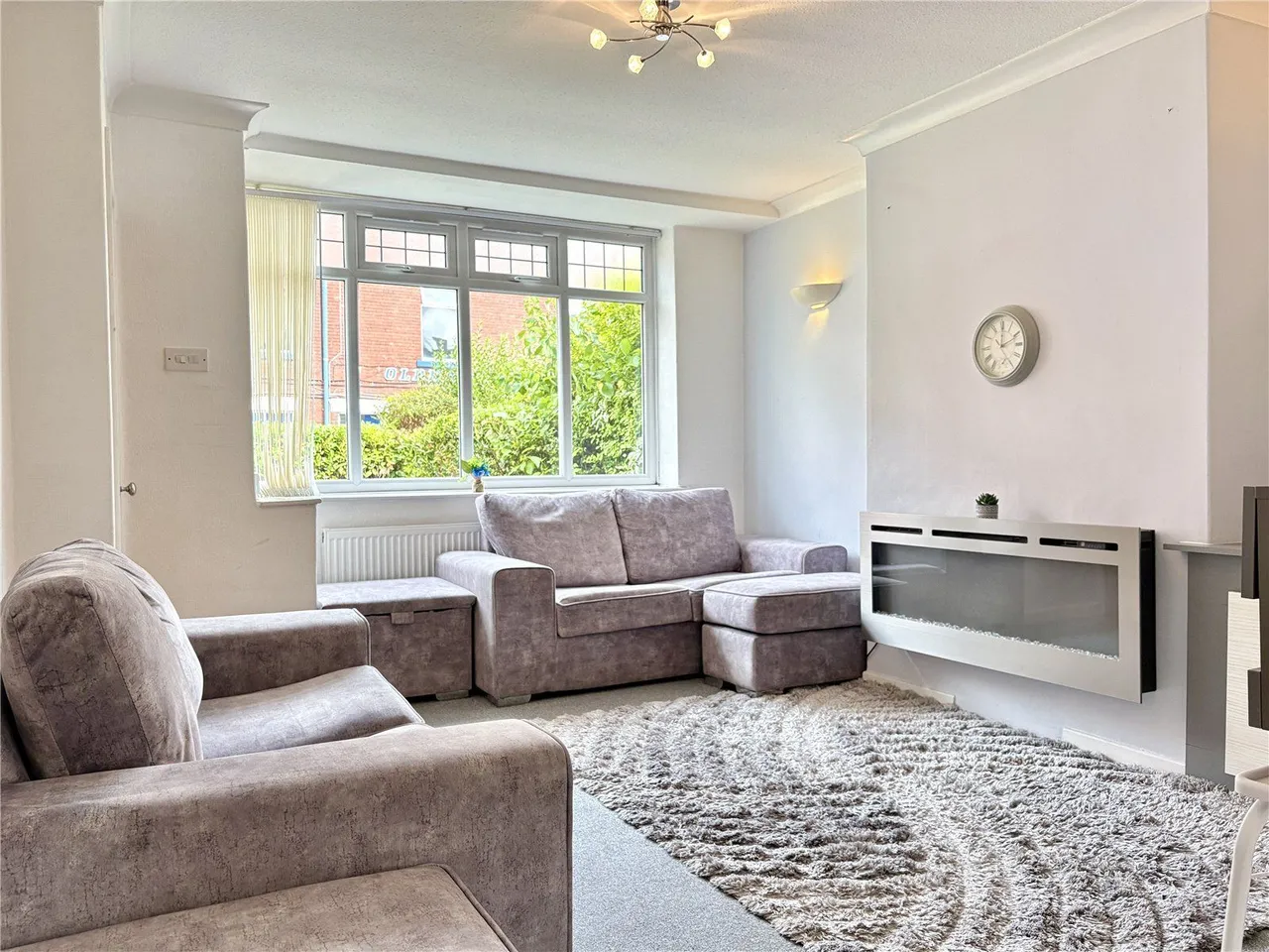 Furtherwood Road, Oldham, OL1, photo 2