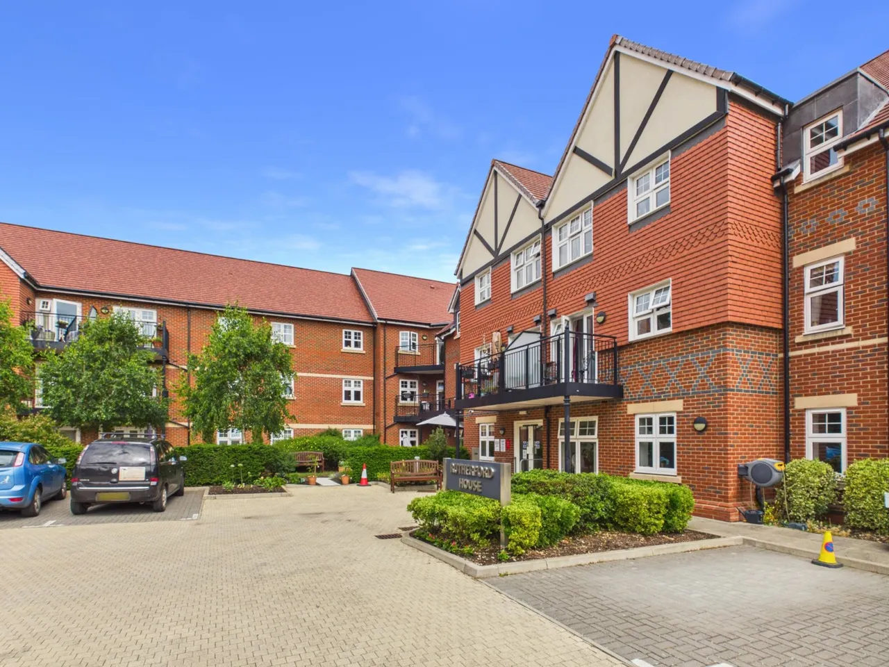 2 bed marple lane, chalfont st. peter, gerrards cross,sl9 for sale, Chalfont St. Peter, Gerrards Cross