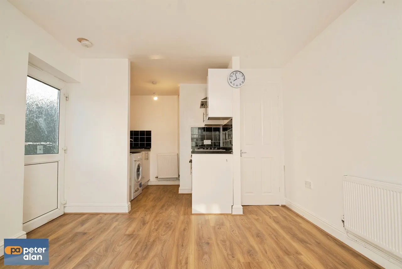Ludlow Street, Cardiff, CF11, photo 3