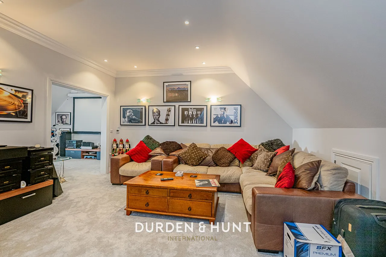 Burges Road, Thorpe Bay, SS1, photo 46