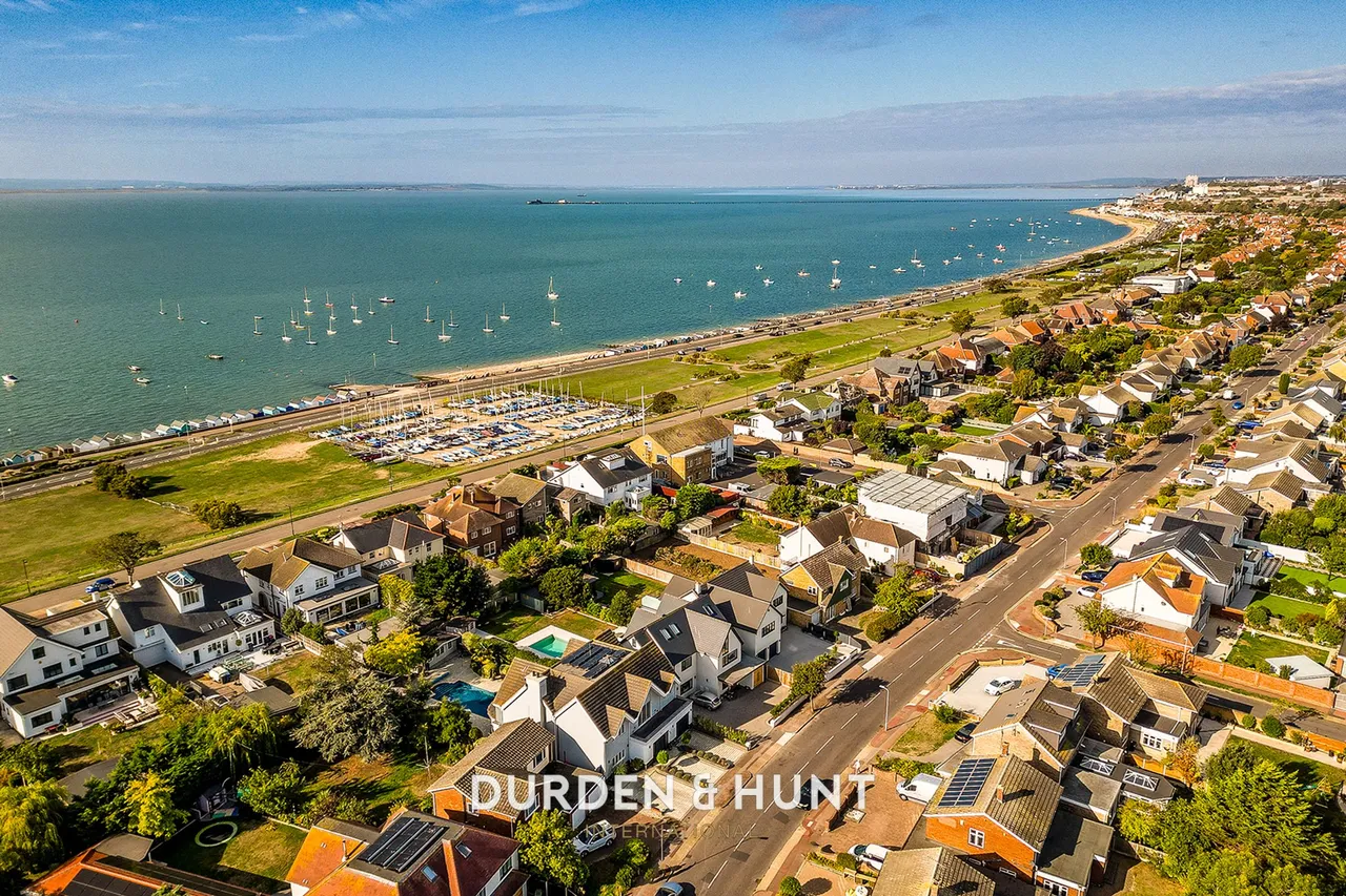 Burges Road, Thorpe Bay, SS1, photo 4