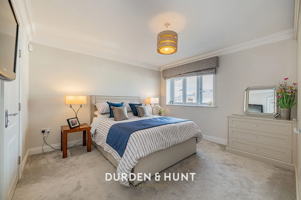 Burges Road, Thorpe Bay, SS1, photo 32