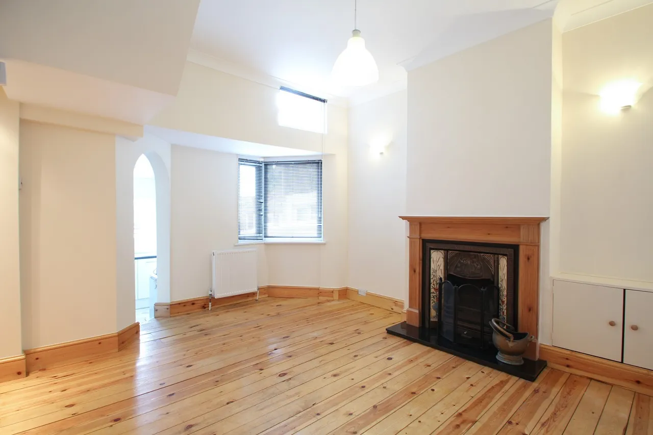 Anne Of Cleves Road, Dartford, Kent, DA1, photo 3