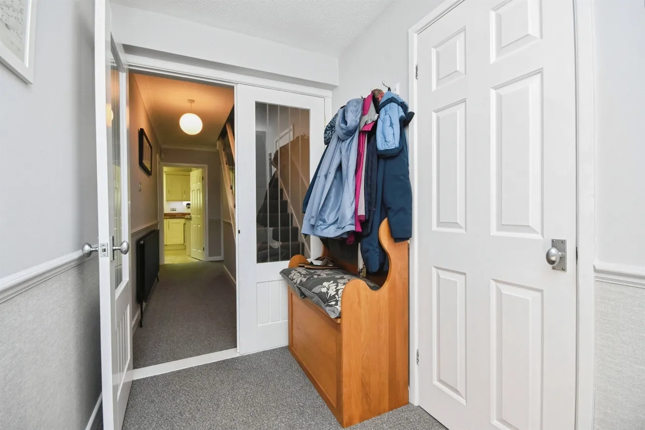 Chestnut Avenue, Billericay, CM12, photo 5