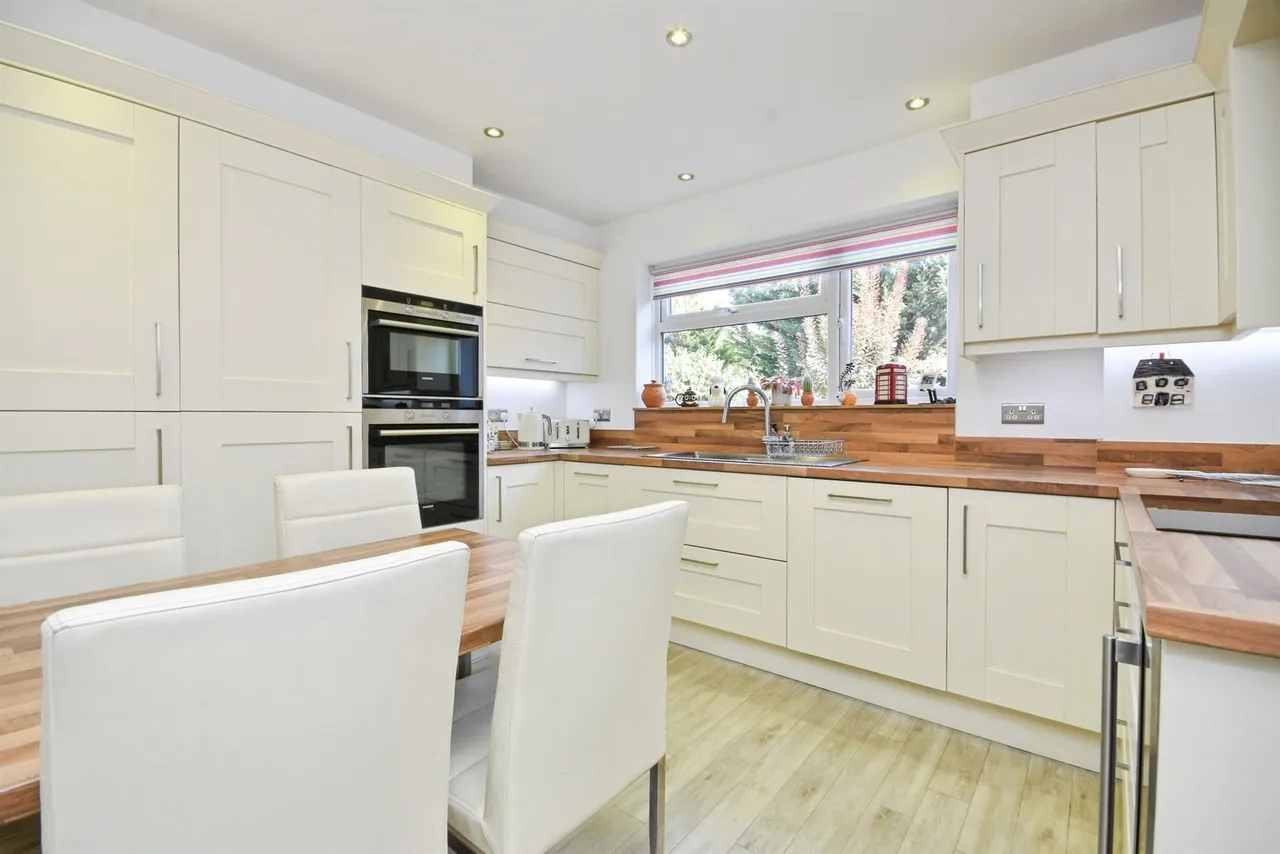 Chestnut Avenue, Billericay, CM12, photo 15