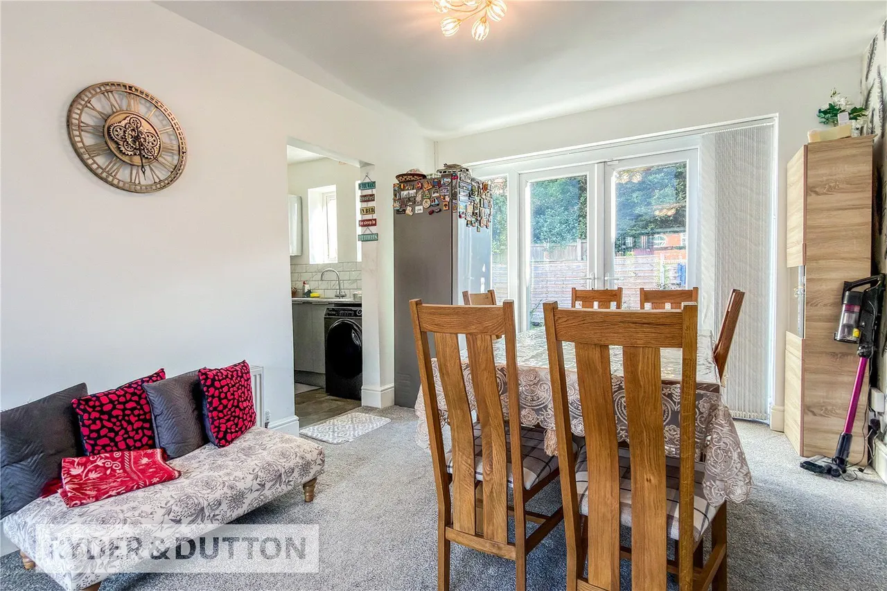 Southgate Road, Chadderton, OL9, photo 4