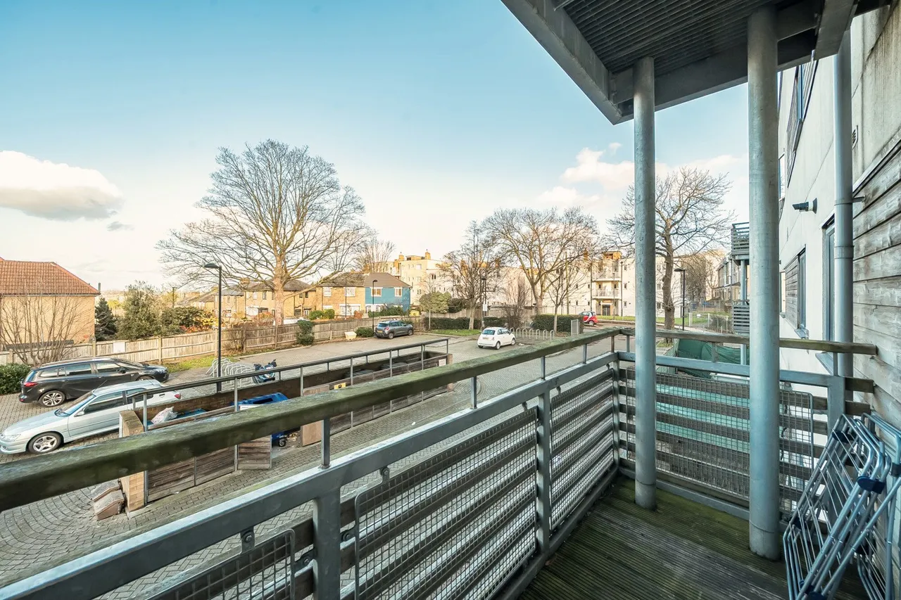 Charlton Road, SE7, photo 8