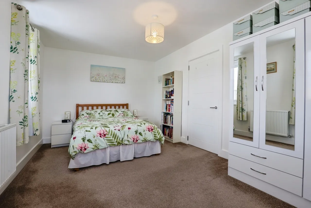 Jupiter Road, Milton Regis, Sittingbourne, Kent, ME10, photo 15
