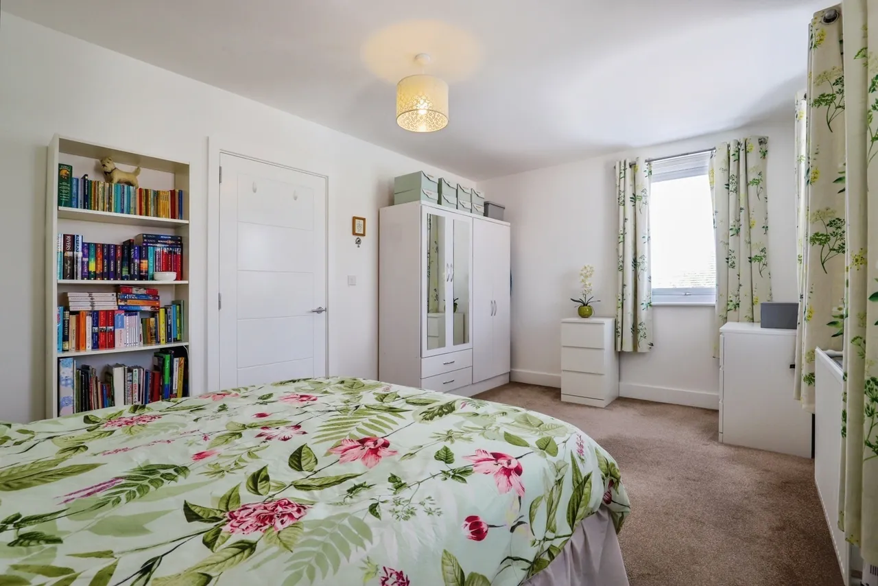 Jupiter Road, Milton Regis, Sittingbourne, Kent, ME10, photo 8