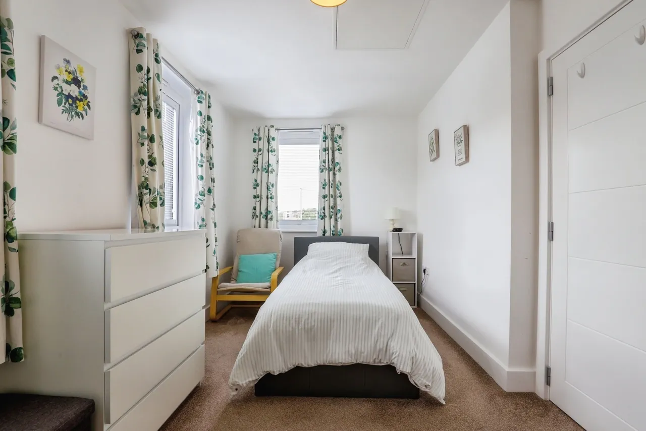 Jupiter Road, Milton Regis, Sittingbourne, Kent, ME10, photo 16