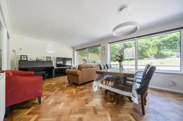 Goddington Road, Bourne End, SL8, photo 5