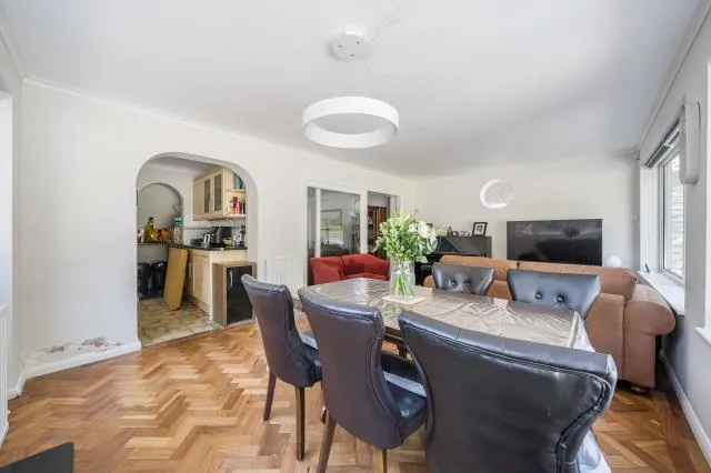Goddington Road, Bourne End, SL8, photo 4