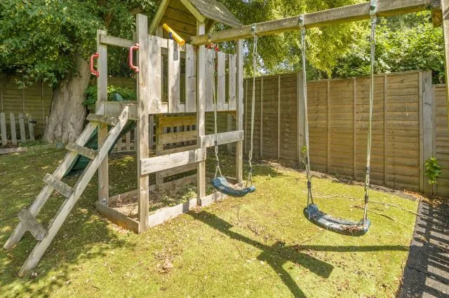 Goddington Road, Bourne End, SL8, photo 23