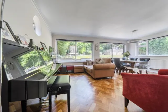 Goddington Road, Bourne End, SL8, photo 6