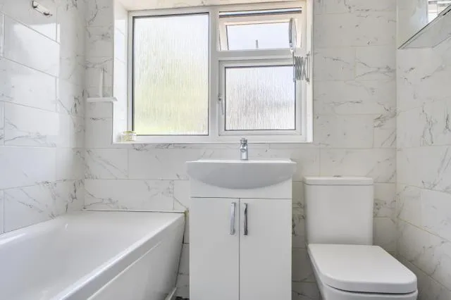 Goddington Road, Bourne End, SL8, photo 17