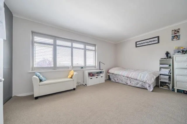 Goddington Road, Bourne End, SL8, photo 12