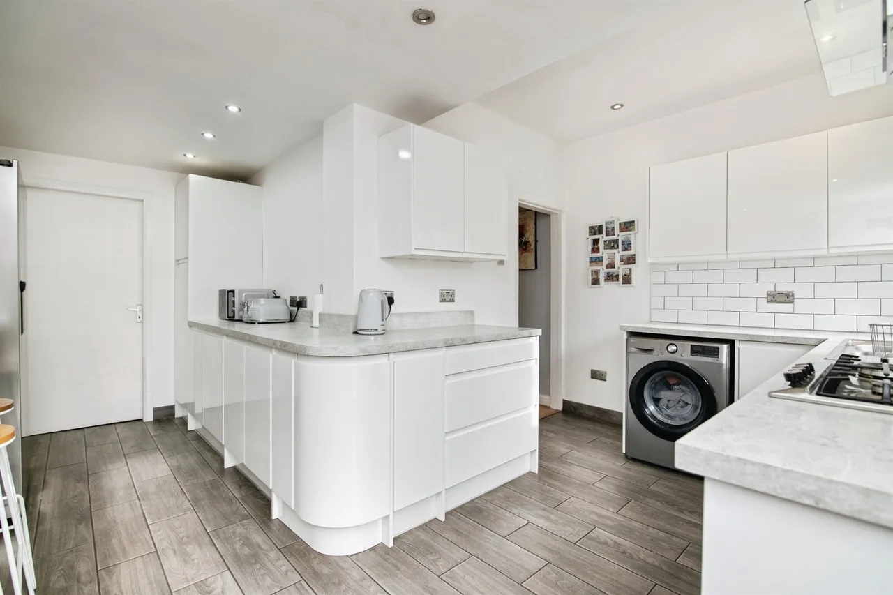 Clay Lane, Oldbury, B69, photo 6