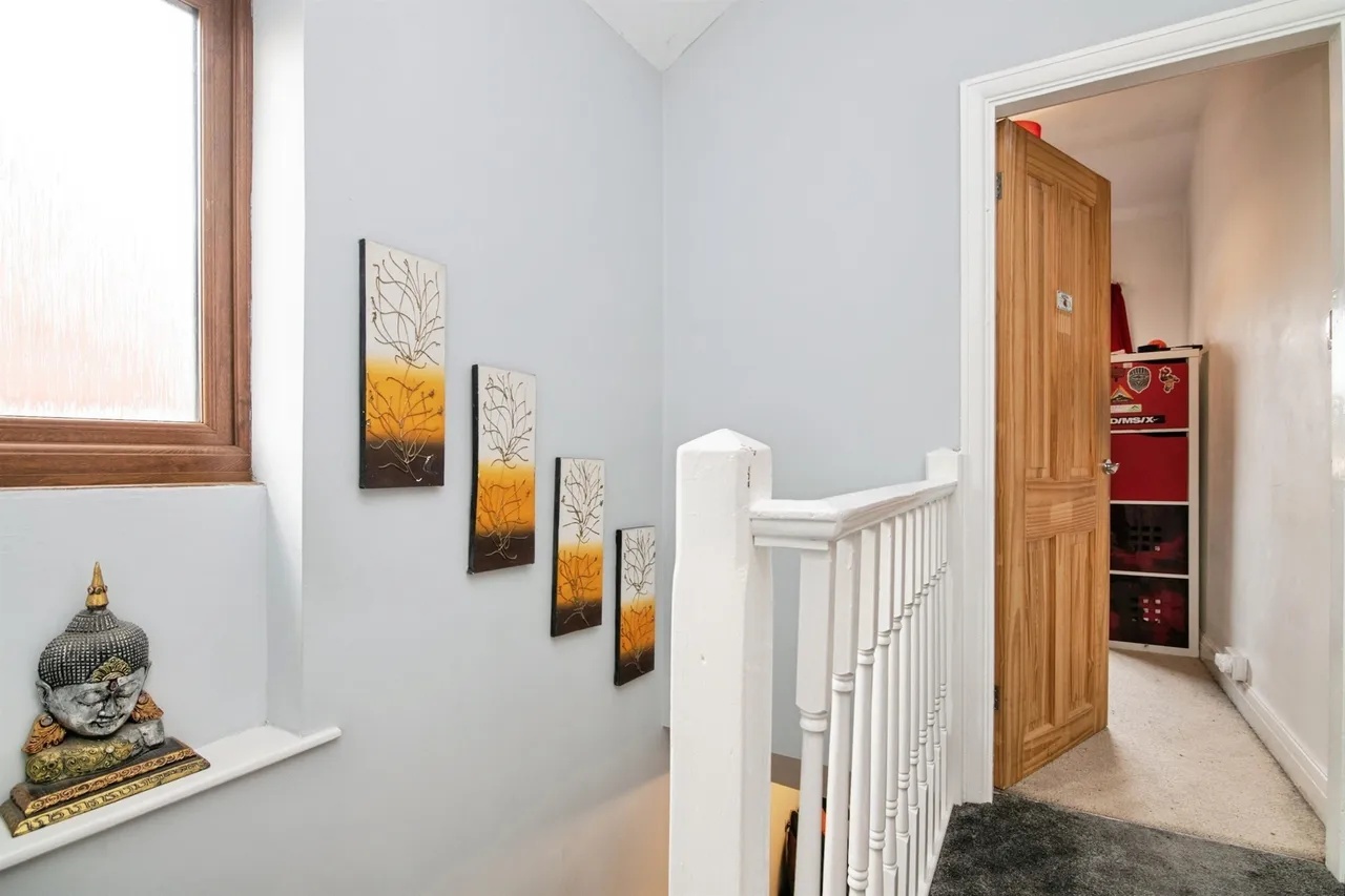 Clay Lane, Oldbury, B69, photo 12