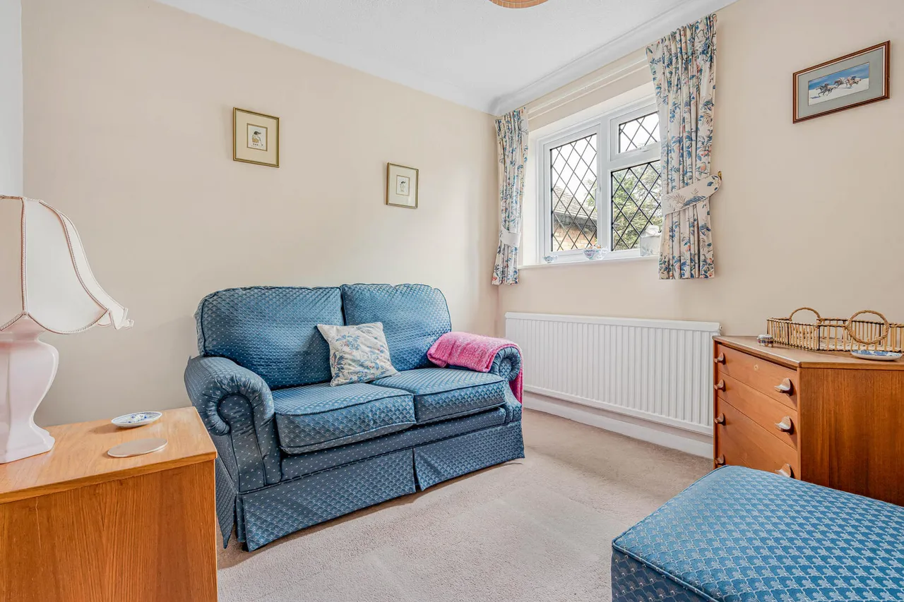 Meynell Gardens, Newmarket, CB8, photo 18