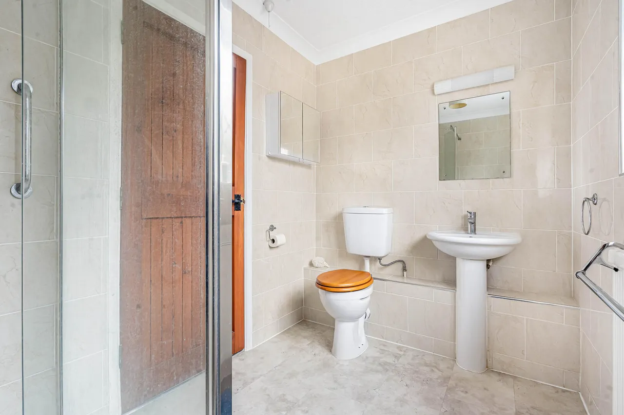 Meynell Gardens, Newmarket, CB8, photo 15