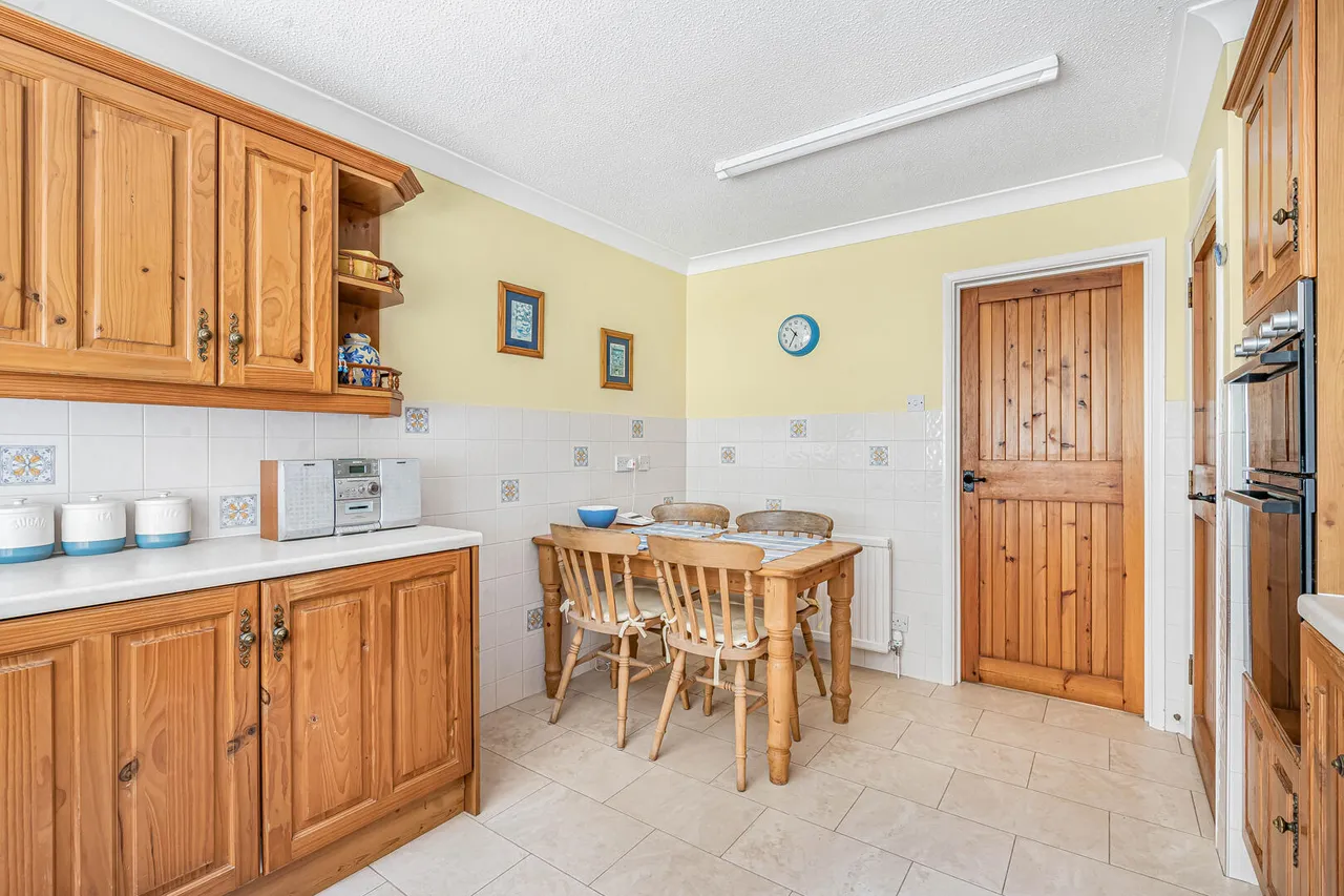 Meynell Gardens, Newmarket, CB8, photo 6