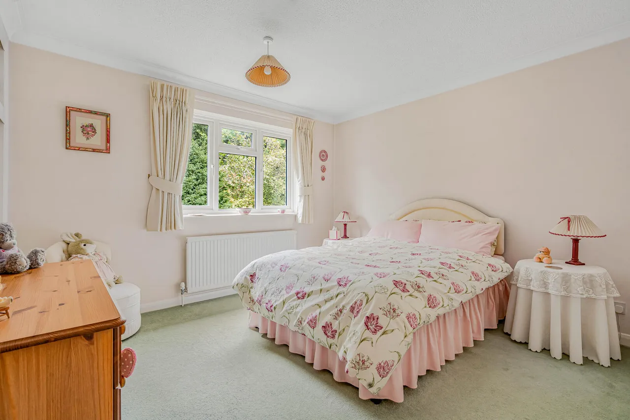 Meynell Gardens, Newmarket, CB8, photo 14