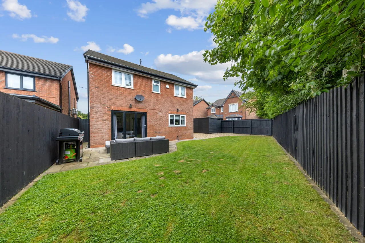 Cotswold Gardens, Lowton, Warrington, Warrington, WA3 1FT, photo 24
