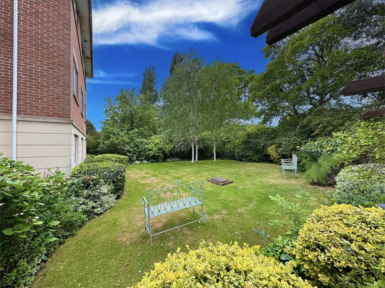 Hale Lane, Abbey Court, HA8, photo 5