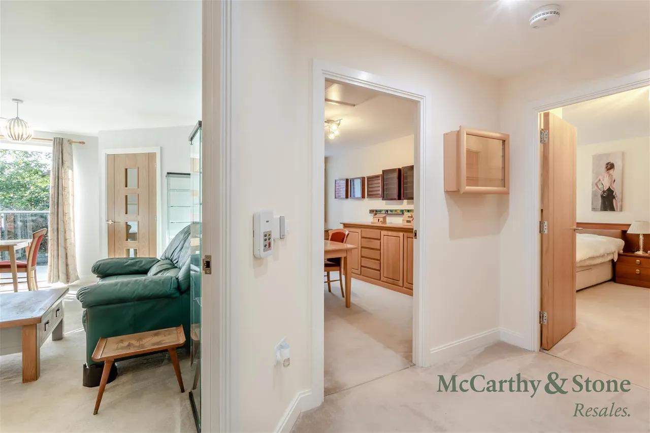 Barleythorpe Road, Oakham, LE15, photo 14