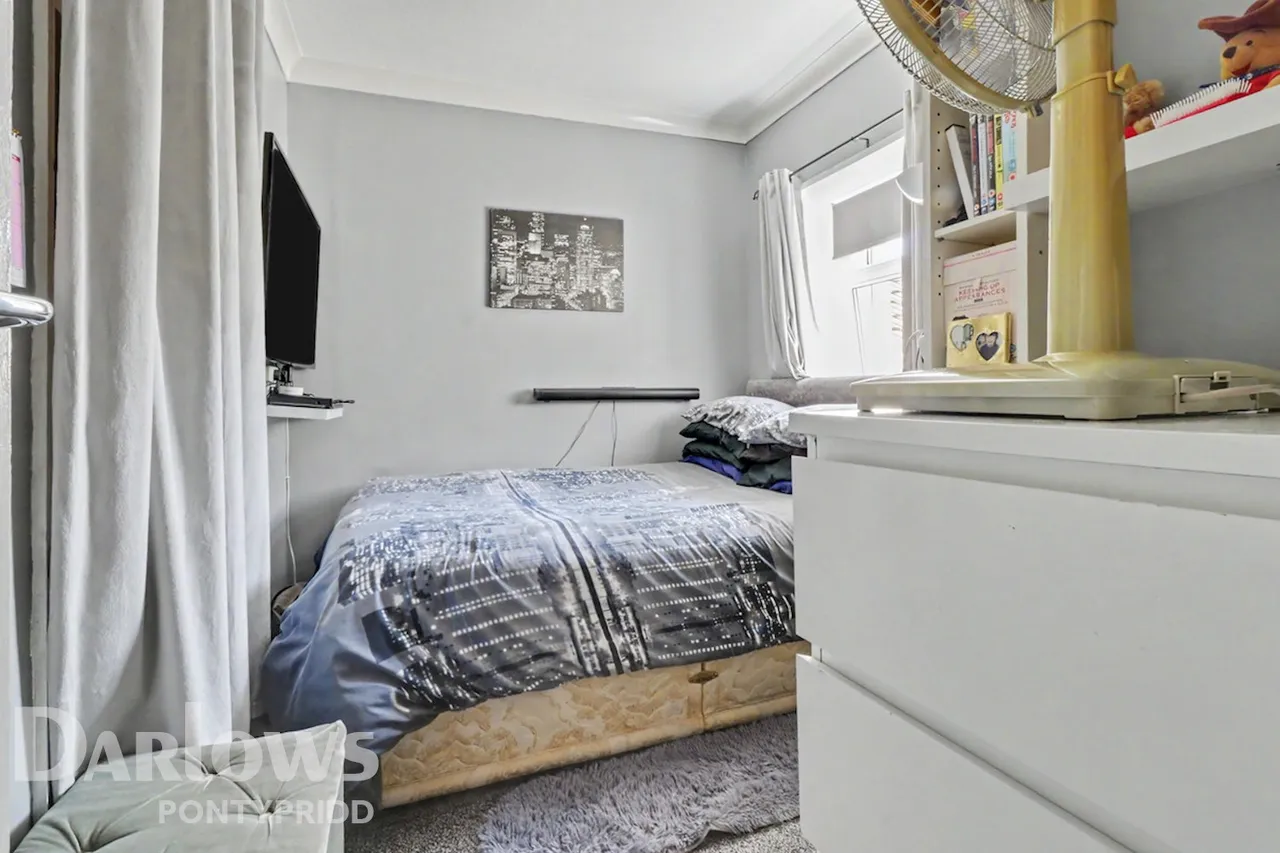 Stow Hill, Pontypridd, photo 12