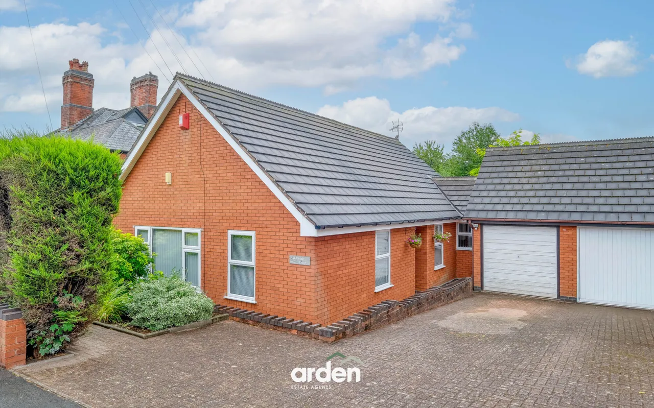2 bed house for sale, New Road, Bromsgrove, B60