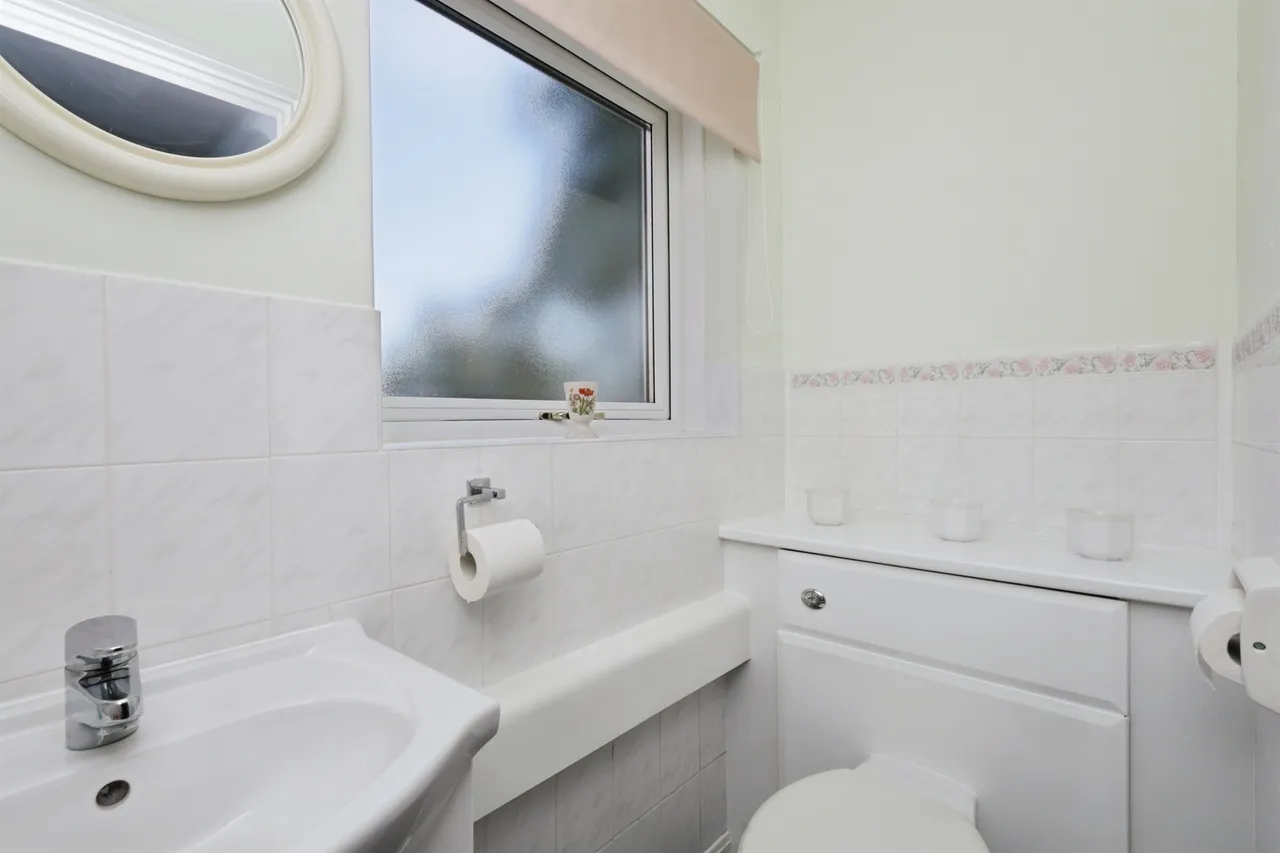 Compton Place Road, Eastbourne, photo 9