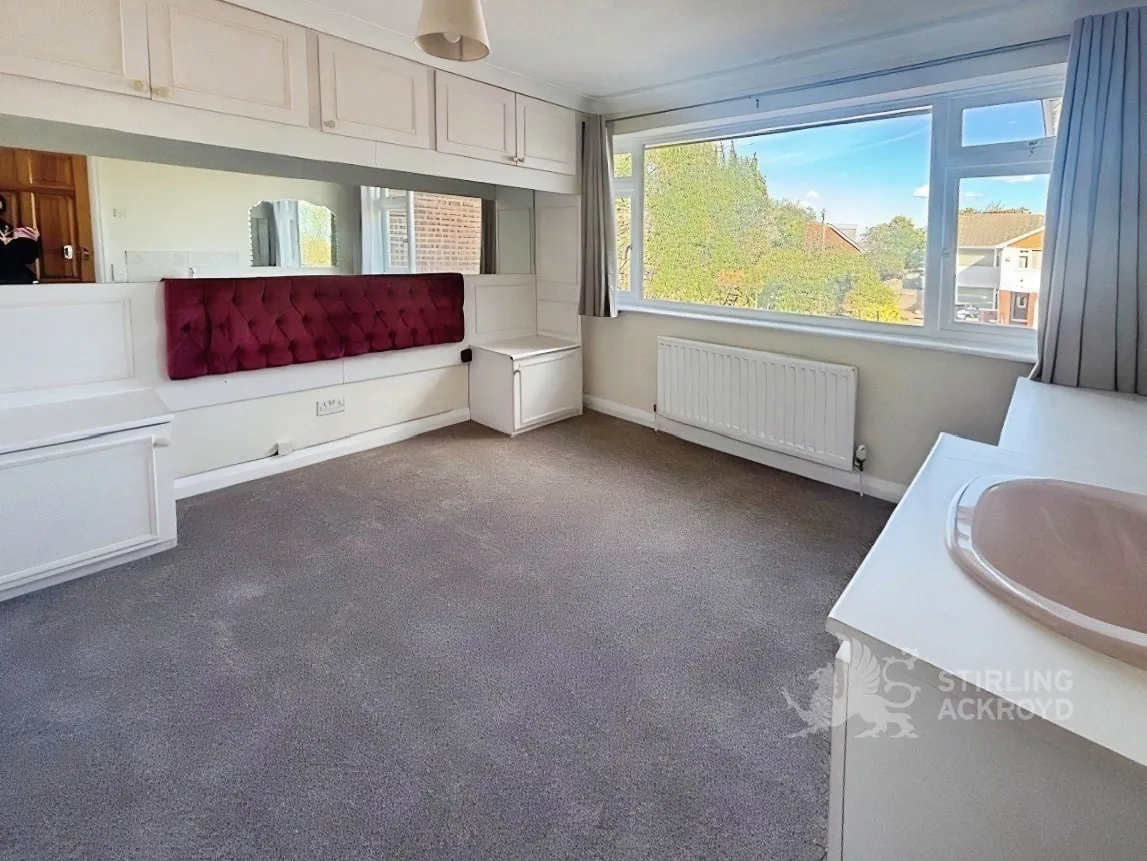 Elizabeth Gardens, Sunbury-on-Thames, TW16, photo 10